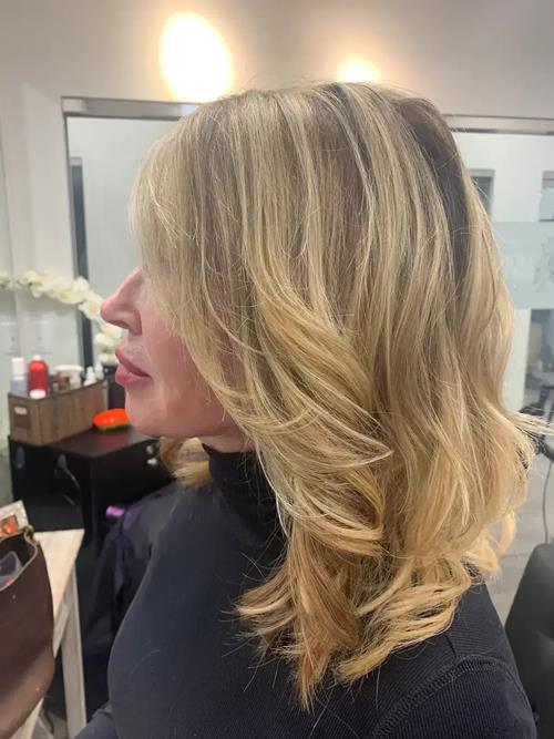 Hair Extensions photo, Denver Colorado. This beautiful ass had come to me with fine brittle, broken (..)